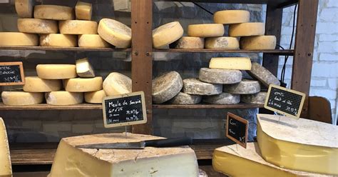 Rebellion cheese - On September 25, the riots began. Simon Ratty, a local Carmarthen historian said: "There were tumultuous assemblies of people at the docks, they carried the cheese back to a warehouse, but two ...